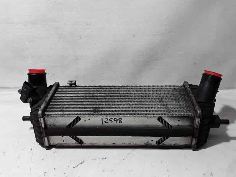 Recambio de intercooler para hyundai ix35 sle 2wd referencia OEM IAM 282702A850  