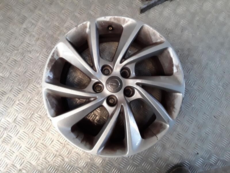Recambio de llanta aluminio para opel astra k (b16) 1.4 turbo (68) referencia OEM IAM 7X16 5 TORN ET41 ALUMINIO ROZADA