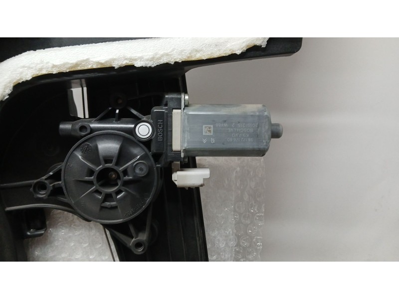 Recambio de elevalunas delantero derecho para peugeot partner furgoneta/monovolumen (k9) 1.5 bluehdi 100 referencia OEM IAM 9817