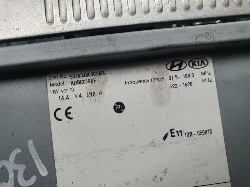 Recambio de sistema navegacion gps para hyundai kona pure referencia OEM IAM 96160J9030TMT  