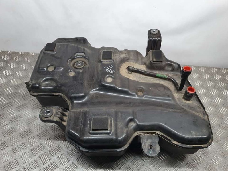 Recambio de deposito adblue para bmw serie 1 lim. (f40) 118d m sport referencia OEM IAM 739929016  