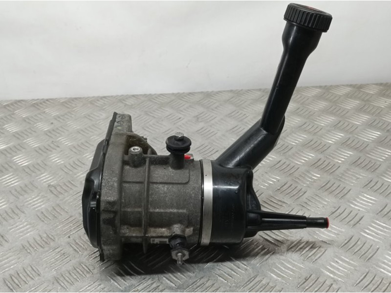 Recambio de bomba direccion electrica para peugeot 308 confort referencia OEM IAM 9684979180 A0015321 TRW
