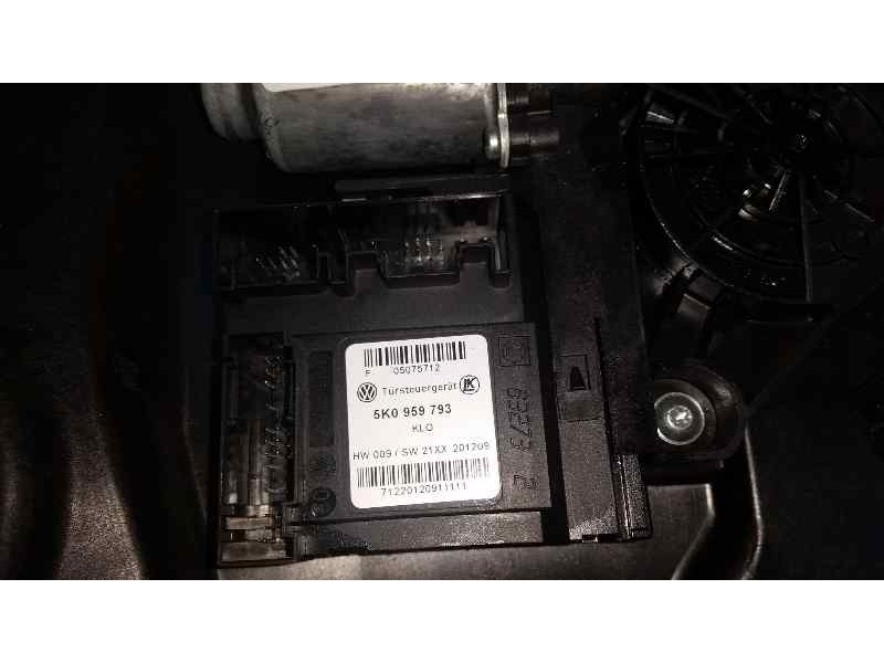 Recambio de elevalunas delantero izquierdo para volkswagen golf vi (5k1) advance referencia OEM IAM   ELECTRICO