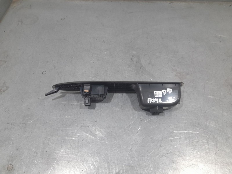 Recambio de mando elevalunas delantero derecho para citroën c4 ii (nc_) 1.6 bluehdi 100 referencia OEM IAM 96657056ZD 52976433 D