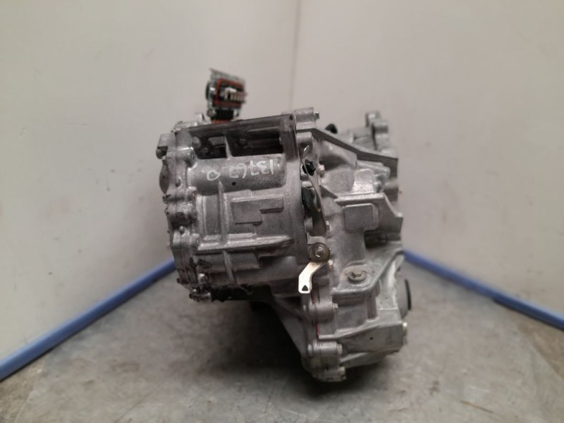 Recambio de caja cambios para toyota c-hr hybrid style plus referencia OEM IAM 20A819 109378 AUTOMATICA