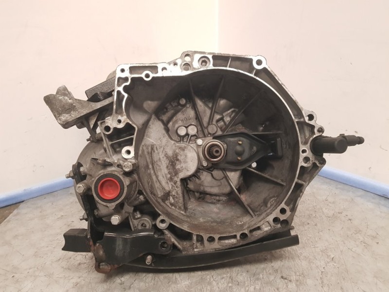 Recambio de caja cambios para peugeot 308 confort referencia OEM IAM 20DP43 2373106B 5VELOCIDADES