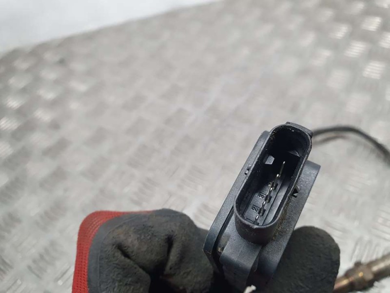 Recambio de sonda lambda para bmw serie 1 lim. (f40) 118d m sport referencia OEM IAM 858040802 0281007667 BOSCH