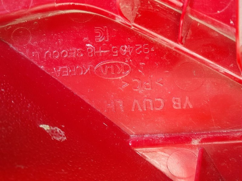 Recambio de piloto trasero izquierdo paragolpes para kia stonic (ybcuv) tech referencia OEM IAM 92405H8  SEOGU