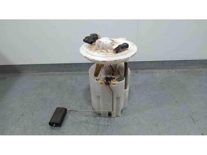 Recambio de aforador para renault megane iv zen referencia OEM IAM 172024055R 0580200976 BOSCH