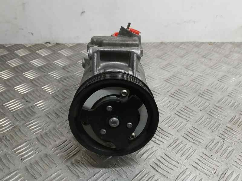 Recambio de compresor aire acondicionado para seat ibiza (6j5) stylance referencia OEM IAM 5N0820803E 01140562 DELPHI