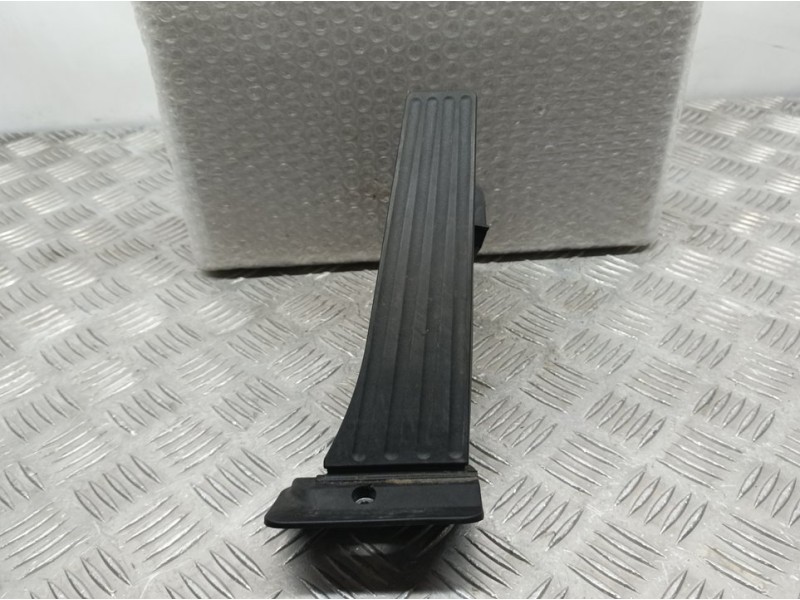 Recambio de potenciometro pedal para bmw serie 2 gran coupe (f44) 220d aventage 4p referencia OEM IAM 35406889818 6PV01435001 