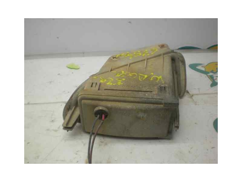 Recambio de faro antiniebla izquierdo para chrysler voyager (gs) 2.5 td referencia OEM IAM 04676539 1000002715161 