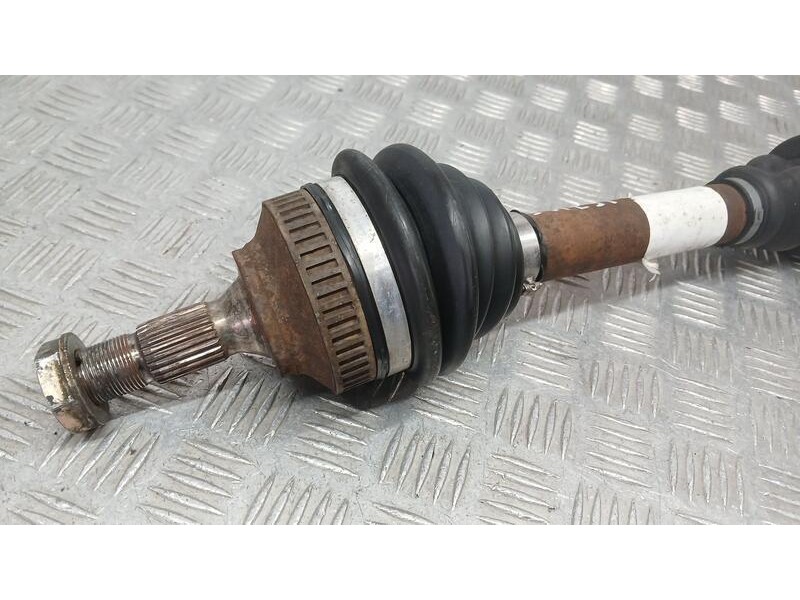 Recambio de transmision delantera izquierda para citroën xsara picasso 1.6 hdi sx referencia OEM IAM 3272FH  