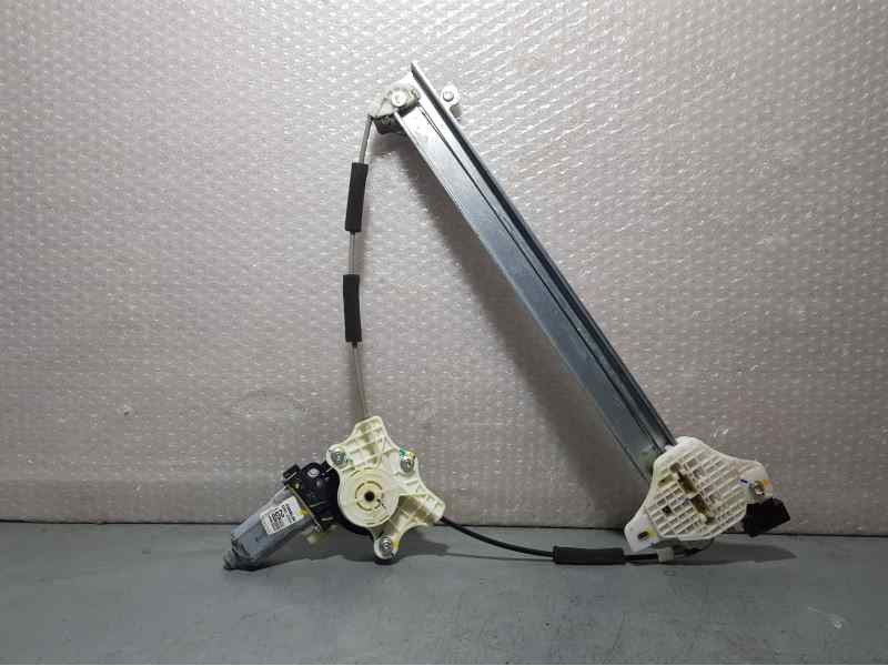 Recambio de elevalunas delantero derecho para hyundai i20 active link referencia OEM IAM 82460C7000  ELECTRICO