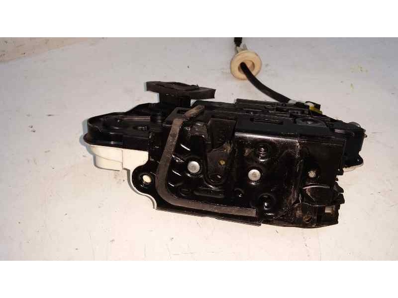 Recambio de cerradura puerta delantera izquierda para volkswagen golf vi (5k1) advance referencia OEM IAM 5K1837015B  