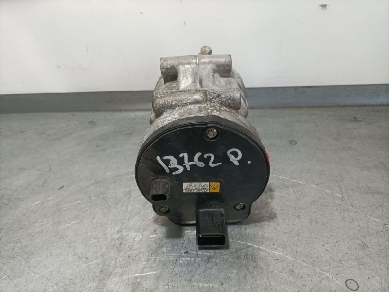 Recambio de compresor aire acondicionado para toyota c-hr hybrid style plus referencia OEM IAM 424000370  DENSO