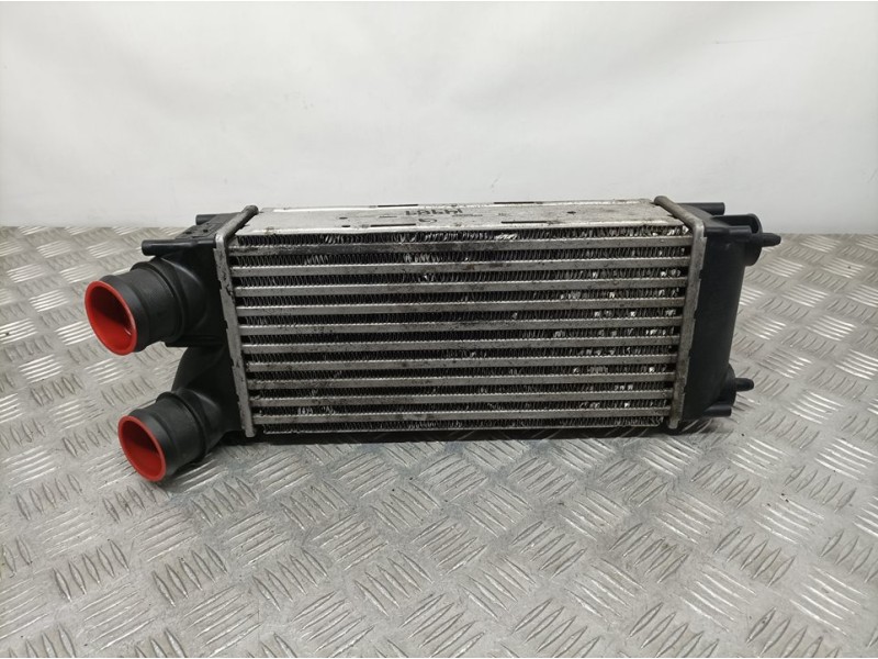 Recambio de intercooler para peugeot 308 confort referencia OEM IAM 9656503980 992507M VALEO
