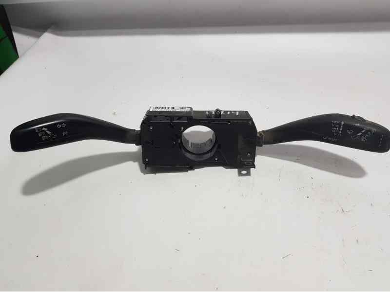 Recambio de mando luces y limpia para volkswagen polo (6r1) crosspolo referencia OEM IAM 6530324  
