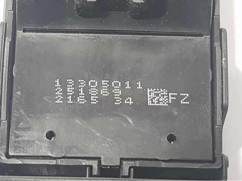 Recambio de mando elevalunas delantero izquierdo para opel insignia berlina selective referencia OEM IAM 13305011  