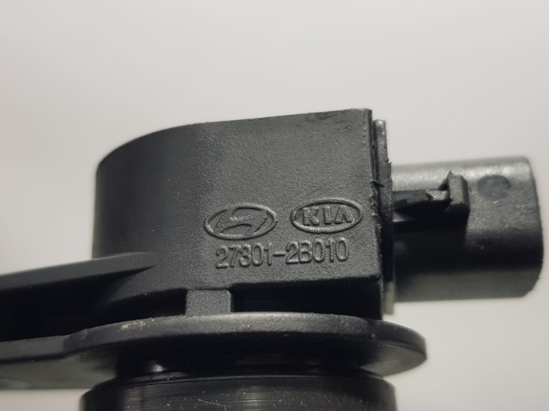 Recambio de bobina encendido para kia venga basic referencia OEM IAM 273012B010  