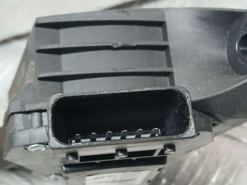Recambio de potenciometro pedal para dr 5.0 hybrido glp referencia OEM IAM 204000516AA  