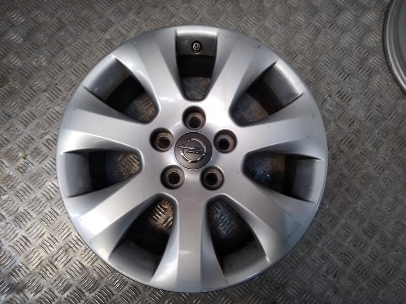 Recambio de juego llantas aluminio para opel insignia berlina selective referencia OEM IAM 7X17 5 TORN ET41 ALUMINIO ROZADAS