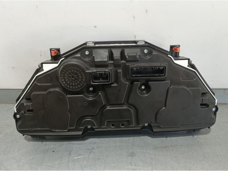 Recambio de cuadro instrumentos para toyota c-hr hybrid style plus referencia OEM IAM 83800F4032 0055595E2100 VDO