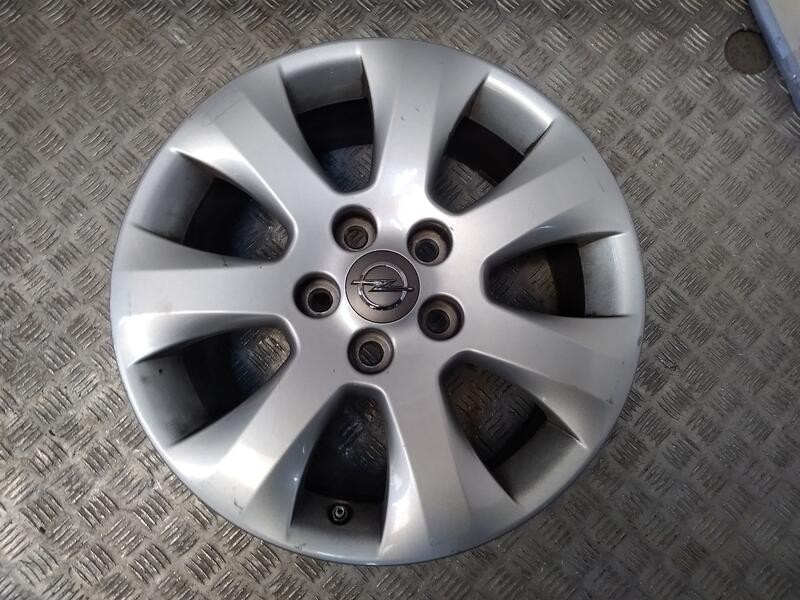 Recambio de juego llantas aluminio para opel insignia berlina selective referencia OEM IAM 7X17 5 TORN ET41 ALUMINIO ROZADAS