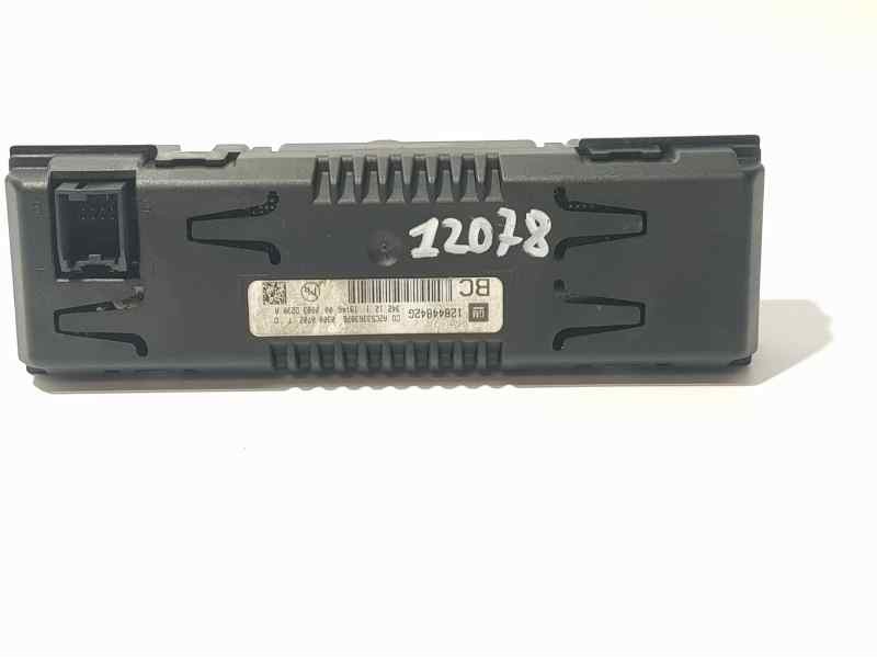 Recambio de pantalla multifuncion para opel insignia berlina selective referencia OEM IAM 12844842G  