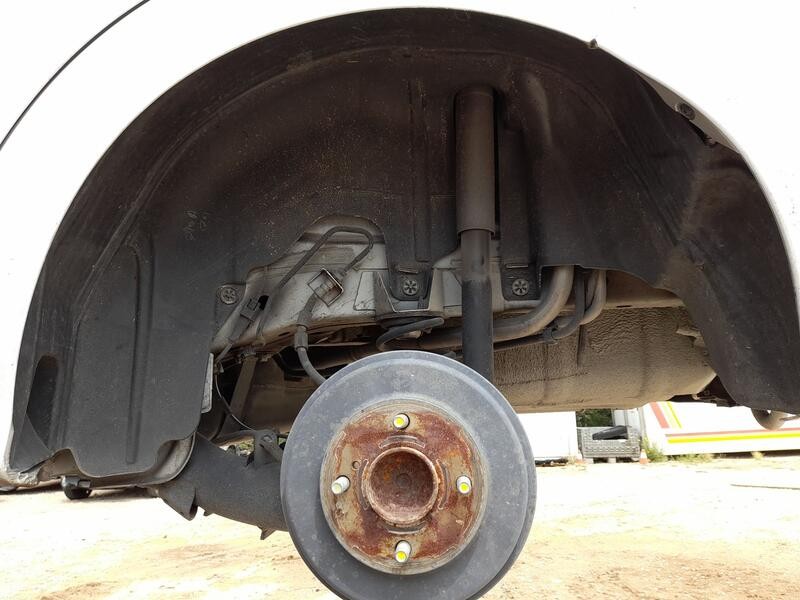 Recambio de plastico pase rueda tras. izq. para ford ka+ iii (uk, fk) 1.2 ti-vct referencia OEM IAM 2408019  