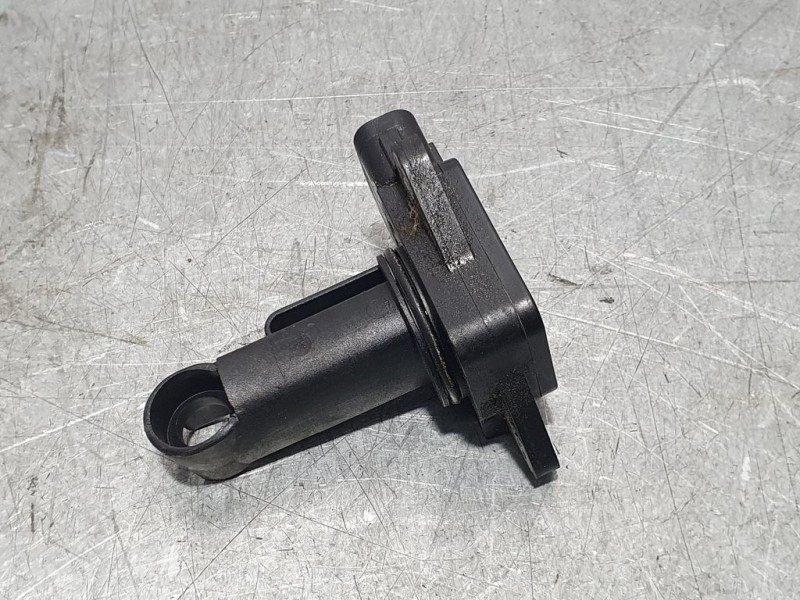 Recambio de caudalimetro para volvo s80 berlina 2.4 (125kw) referencia OEM IAM 9202199 MB1974080040 DENSO