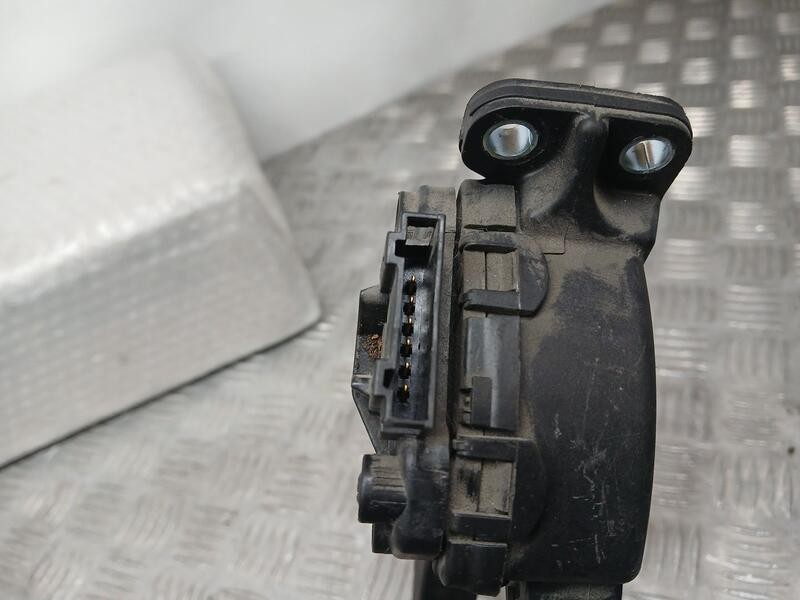 Recambio de potenciometro pedal para volkswagen polo (6r1) advance referencia OEM IAM 6Q1721503M  6PV00849641
