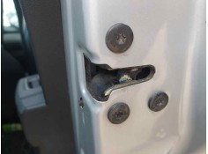 Recambio de cerradura puerta trasera derecha para dacia sandero stepway essential referencia OEM IAM 825020994R  