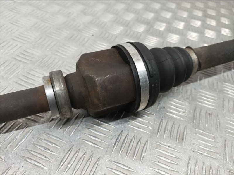 Recambio de transmision delantera derecha para peugeot 308 confort referencia OEM IAM 3273QH  