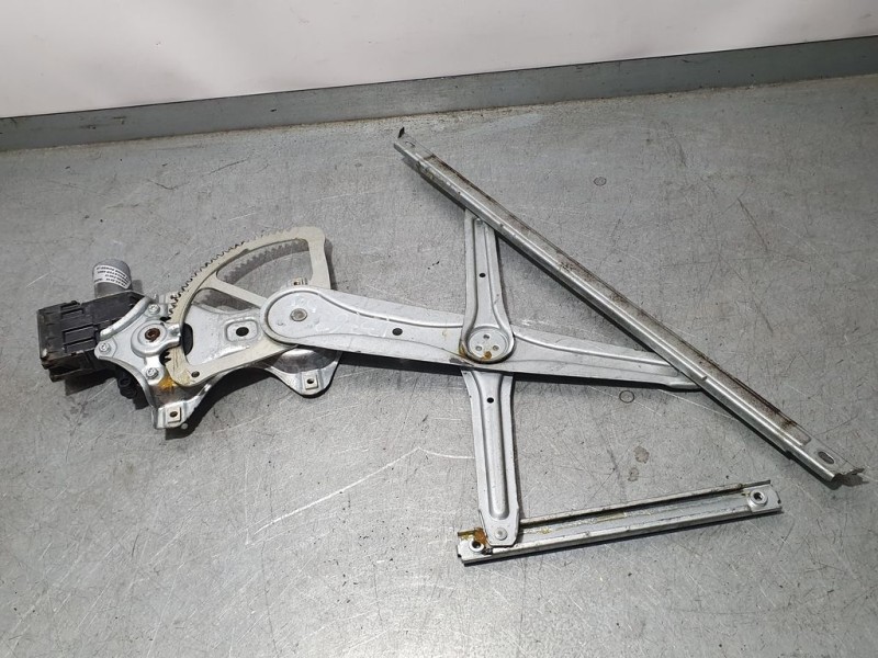 Recambio de elevalunas delantero izquierdo para toyota c-hr hybrid style plus referencia OEM IAM 85720F4010 AE0620203901 DENSO E