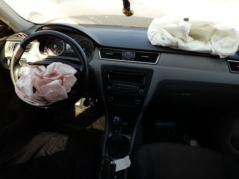 seat toledo iv (kg3) del año 2013