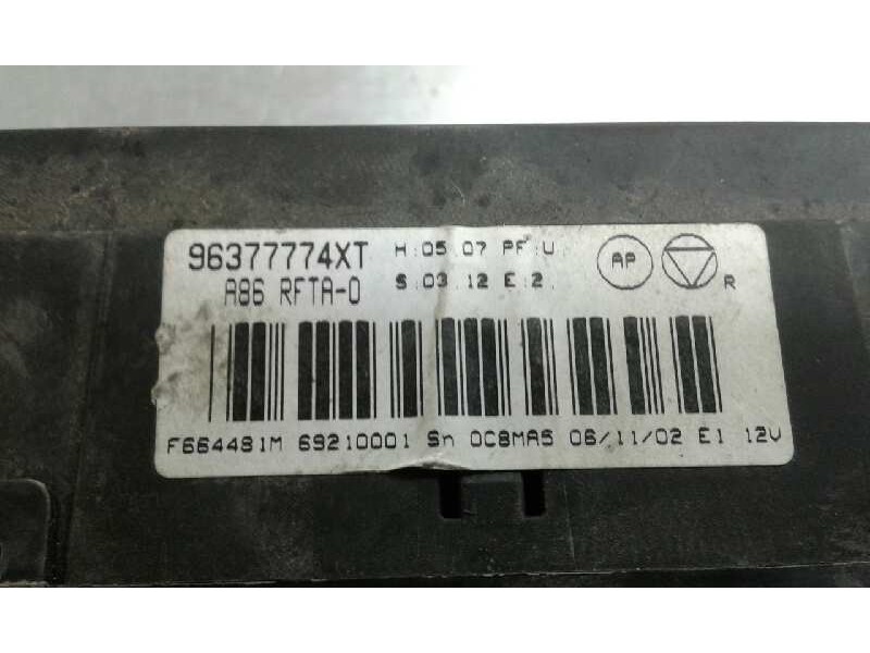 Recambio de mando climatizador para citroën c3 1.4 collection referencia OEM IAM 96377774XT 1000001340128 96377774XT