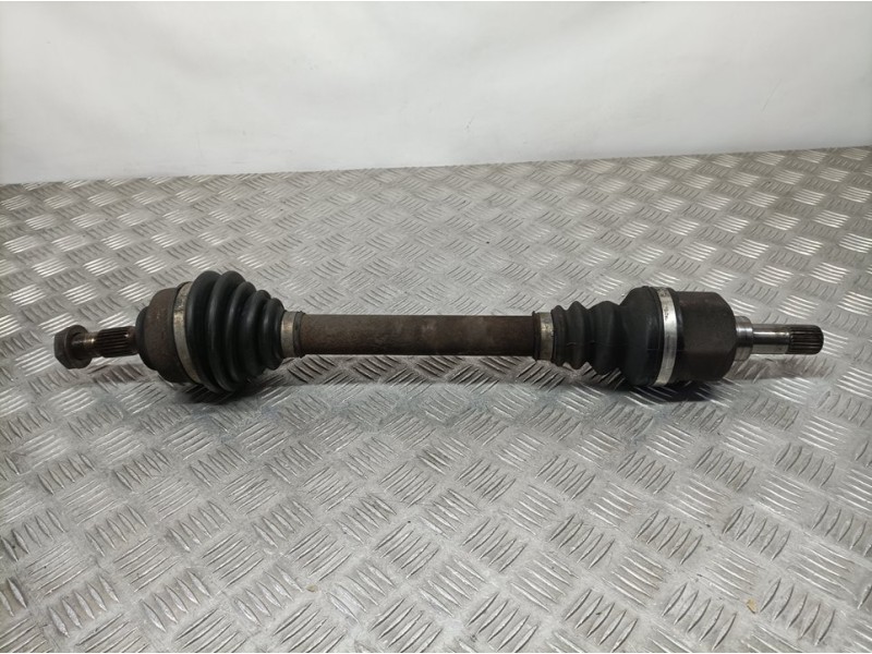 Recambio de transmision delantera izquierda para peugeot 308 confort referencia OEM IAM 9800387380  