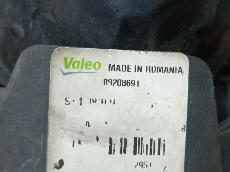 Recambio de faro antiniebla derecho para renault kangoo expression referencia OEM IAM 8920869I  VALEO