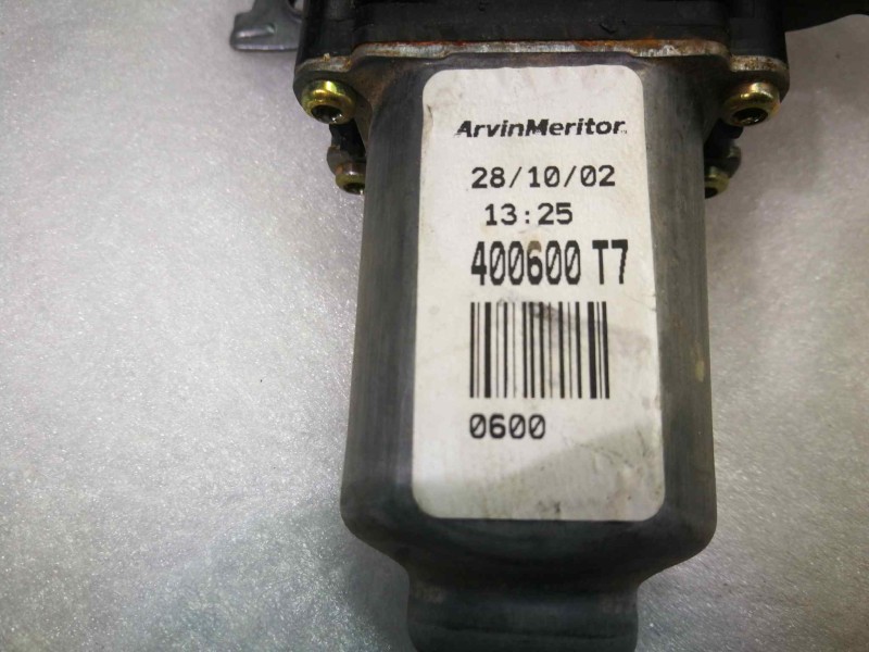 Recambio de elevalunas delantero derecho para nissan almera (n16/e) 1.5 16v cat referencia OEM IAM 400600T7 400600T7 DOS PINS