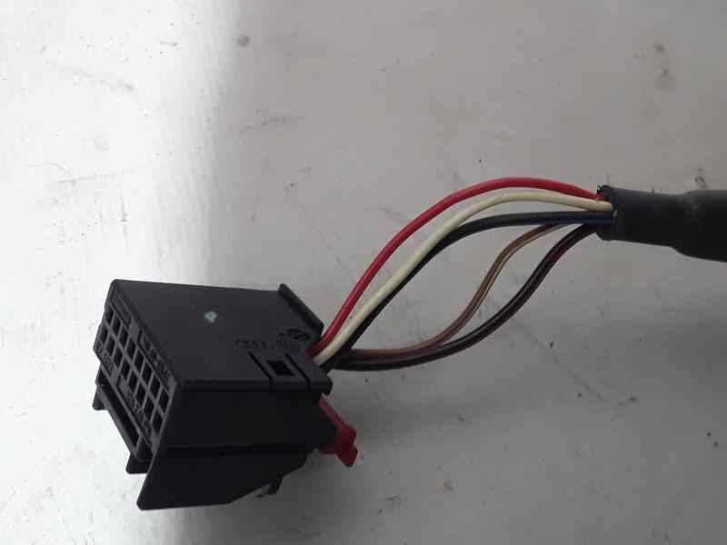 Recambio de retrovisor izquierdo para audi a3 (8p) 2.0 fsi ambition referencia OEM IAM  5 CABLES ELECTRICO