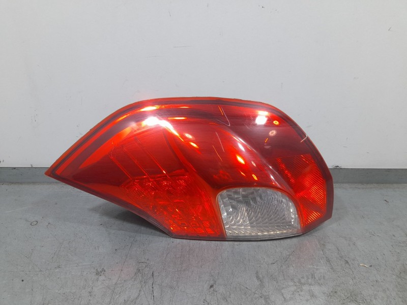 Recambio de piloto trasero derecho para renault scénic ii (jm0/1_) 1.5 dci (jm1e, jm16) referencia OEM IAM 8200474327  