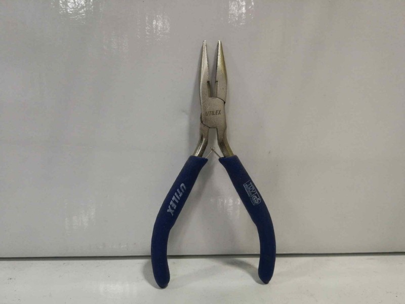 Recambio de alicates mini para » otros... no usar standard referencia OEM IAM 2321675 BOCA PLANA 