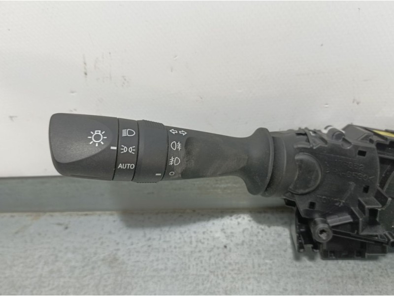 Recambio de mando luces para toyota c-hr hybrid style plus referencia OEM IAM F4050 17J591 