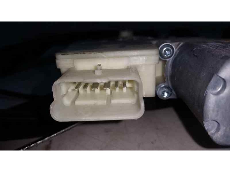 Recambio de elevalunas delantero derecho para peugeot 308 active referencia OEM IAM  6 PINS ELECTRICO