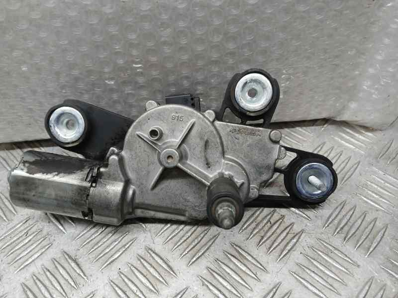 Recambio de motor limpia trasero para ford kuga (cbv) titanium referencia OEM IAM 8V4117K441AB 0390201854 BOSCH