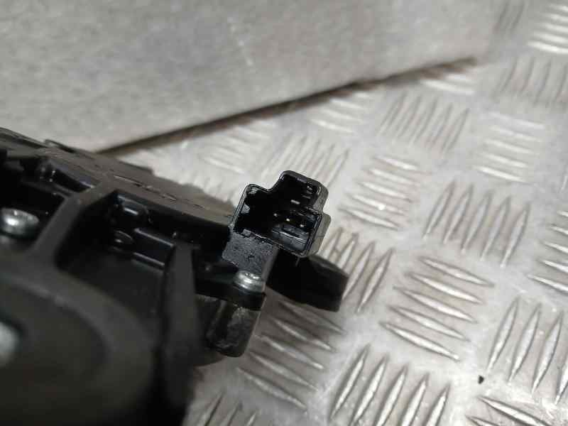 Recambio de motor limpia trasero para ford kuga (cbv) titanium referencia OEM IAM 8V4117K441AB 0390201854 BOSCH