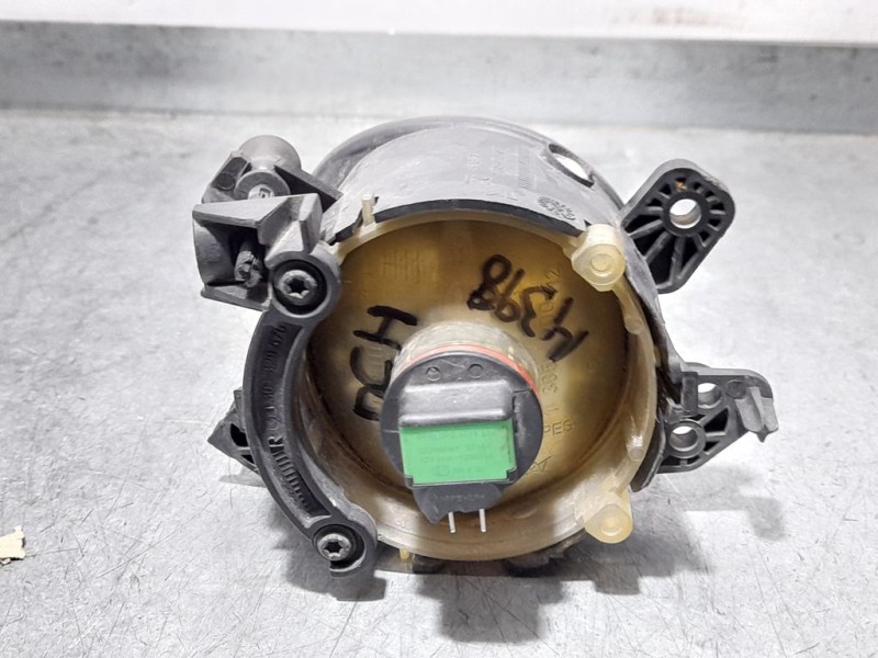 Recambio de faro antiniebla derecho para mercedes-benz clase c (w204) berlina c 220 cdi (204.008) referencia OEM IAM A2518200856