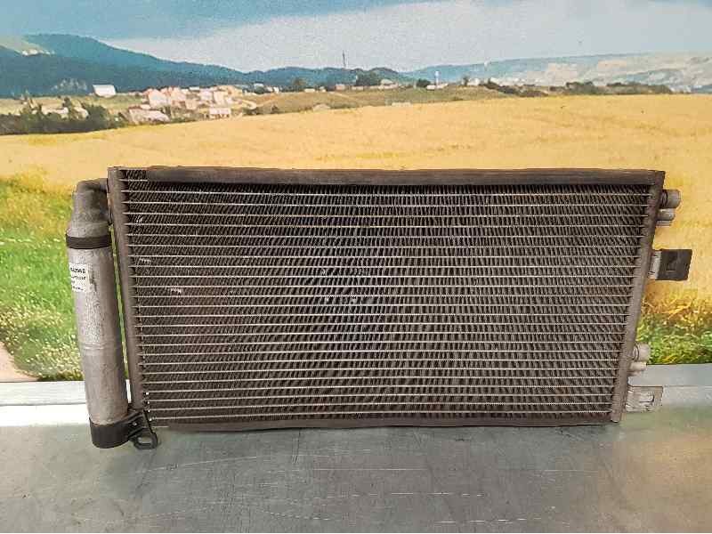 Recambio de condensador / radiador aire acondicionado para mini mini (r50,r53) one referencia OEM IAM 64531490572 868891VD VALEO