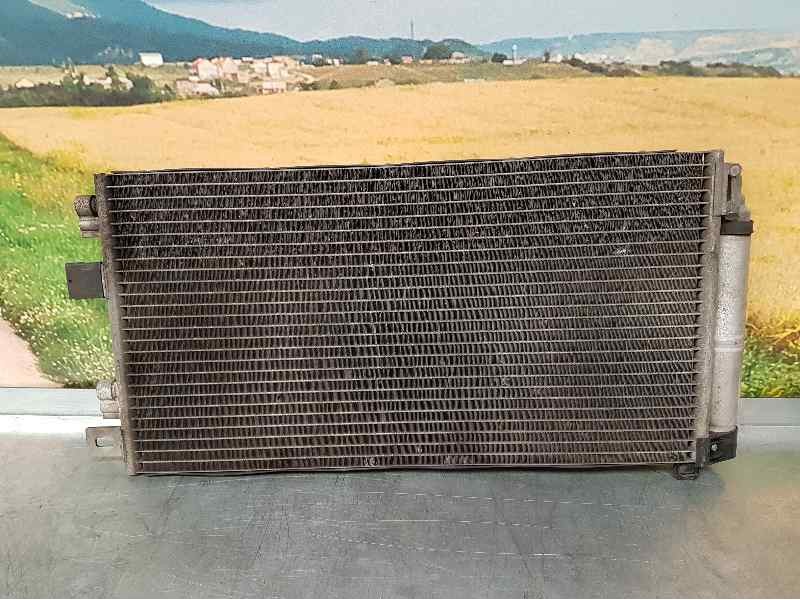 Recambio de condensador / radiador aire acondicionado para mini mini (r50,r53) one referencia OEM IAM 64531490572 868891VD VALEO